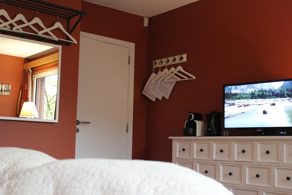 Green Hill Guest House And Apartment 오베리제 객실 사진
